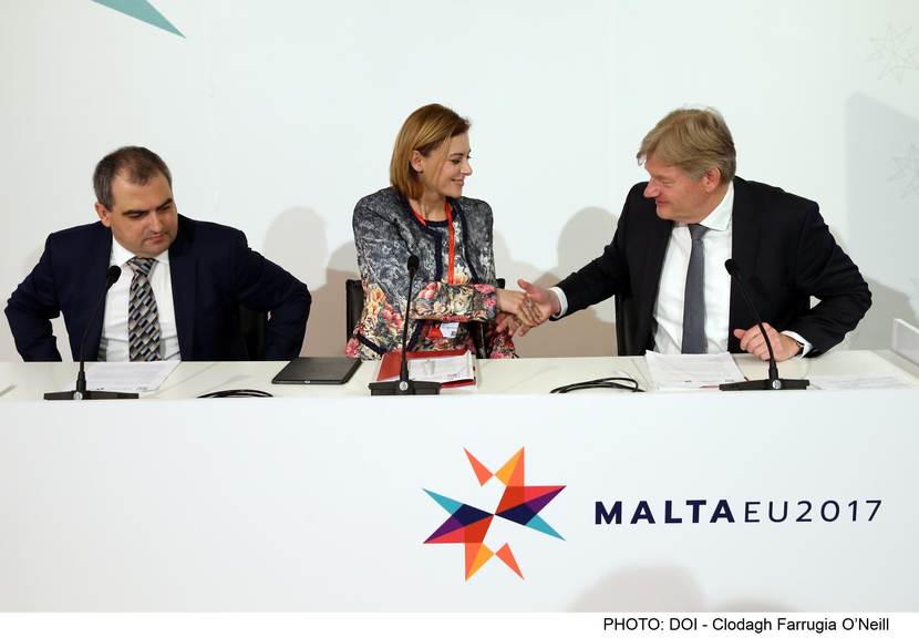 Staatssecretaris Van Rijn samen met de Slowaakse en Maltese bewindslieden.