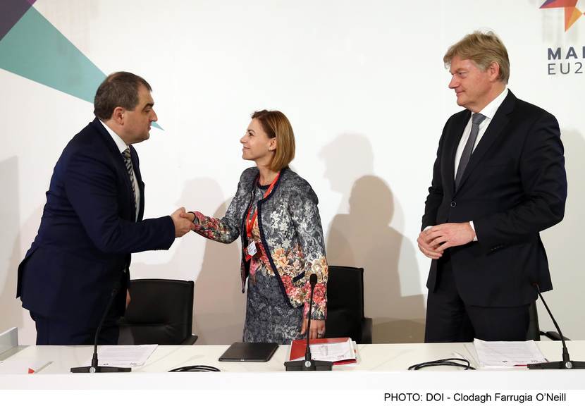 Staatssecretaris Van Rijn samen met de Slowaakse en Maltese bewindslieden.